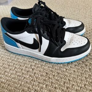 Nike Air Jordan Low Sneakers